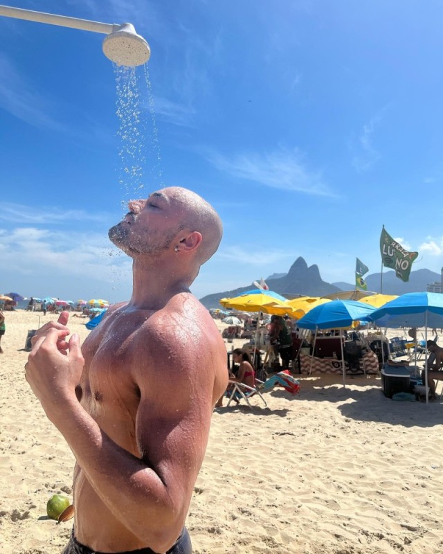 2758643527164999197582922492115958842683405n 2758643527164999197582922492115958842683405n