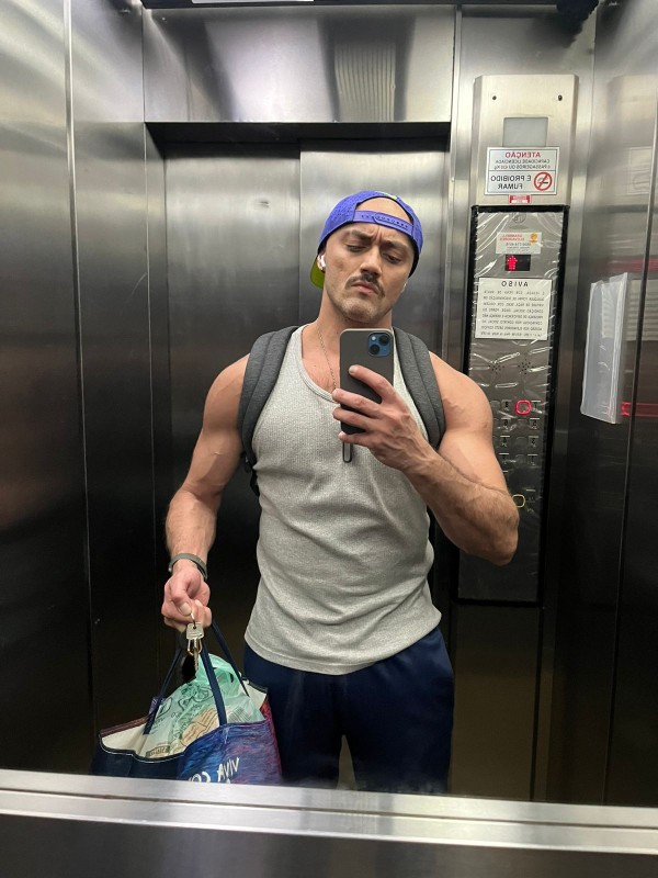 WhatsApp-Image-2023-12-08-at-121855-1 WhatsApp-Image-2023-12-08-at-121855-1