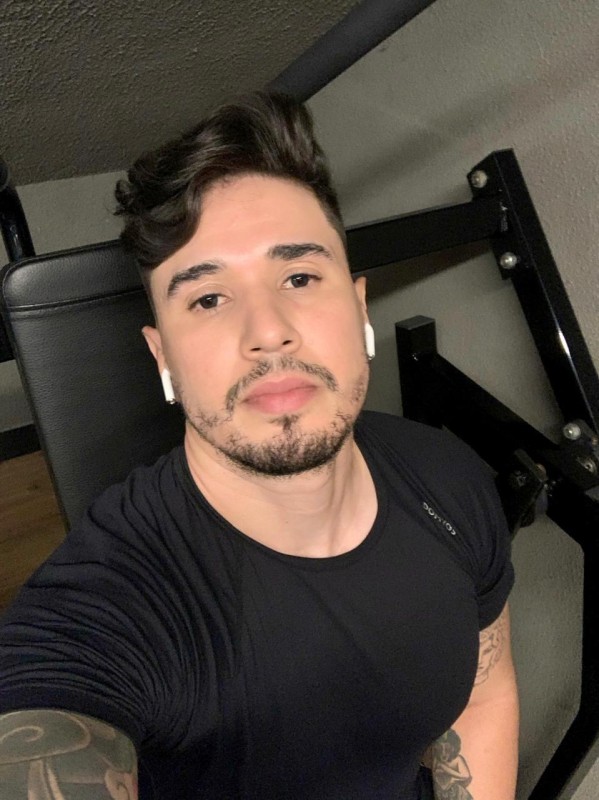 5d61a389-e8d2-4820-b705-4efa444d7077