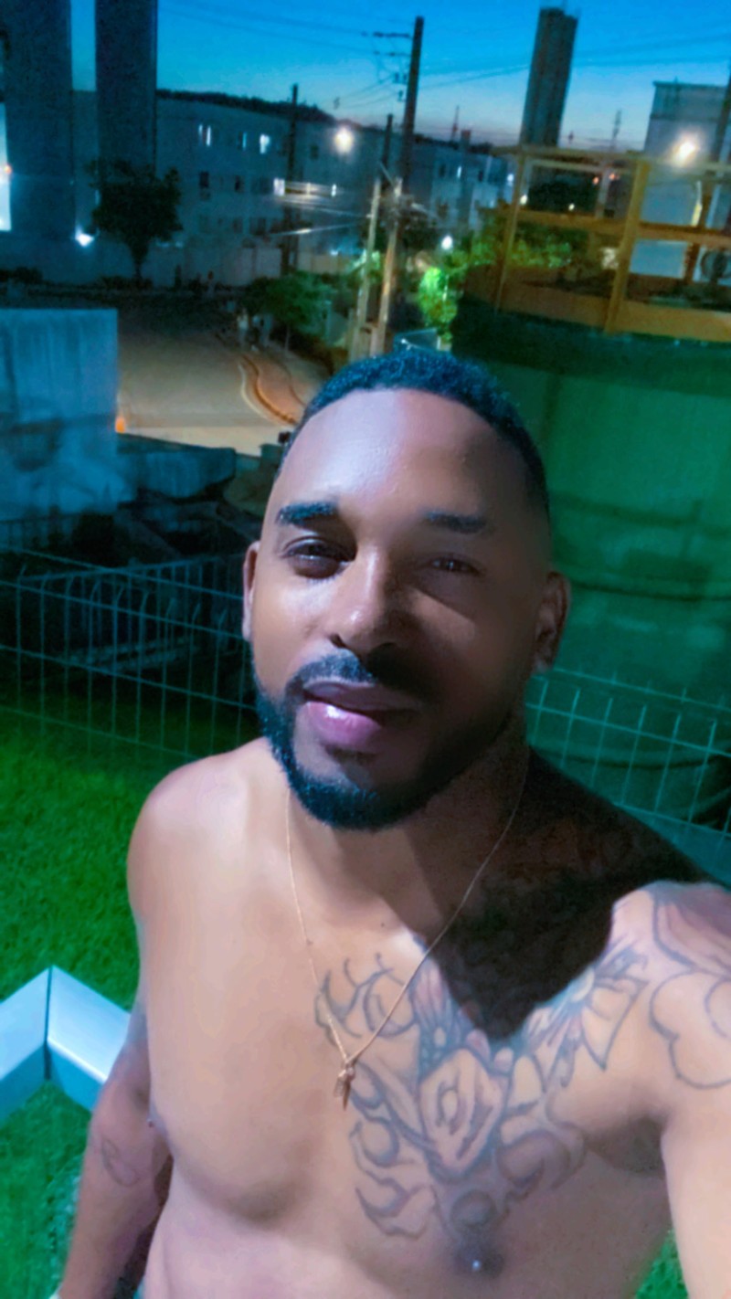 FC60E499-E5A8-4D3F-88F6-A0F651504213 FC60E499-E5A8-4D3F-88F6-A0F651504213