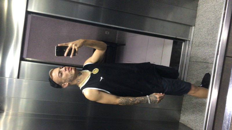 C9692FF1-7C1D-47BC-8242-18EC50A71448