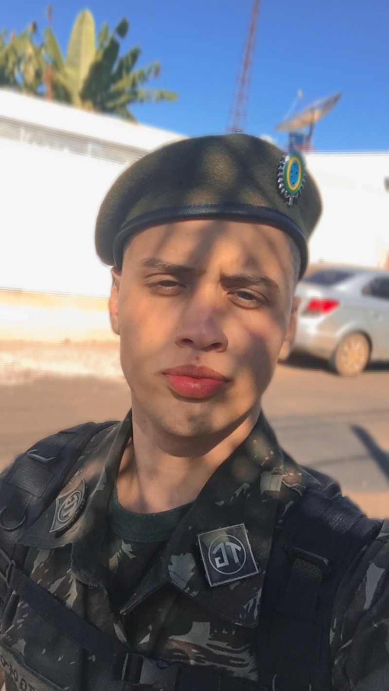 0898CA06-B66D-4E74-96D1-F76CC6A8612E 0898CA06-B66D-4E74-96D1-F76CC6A8612E