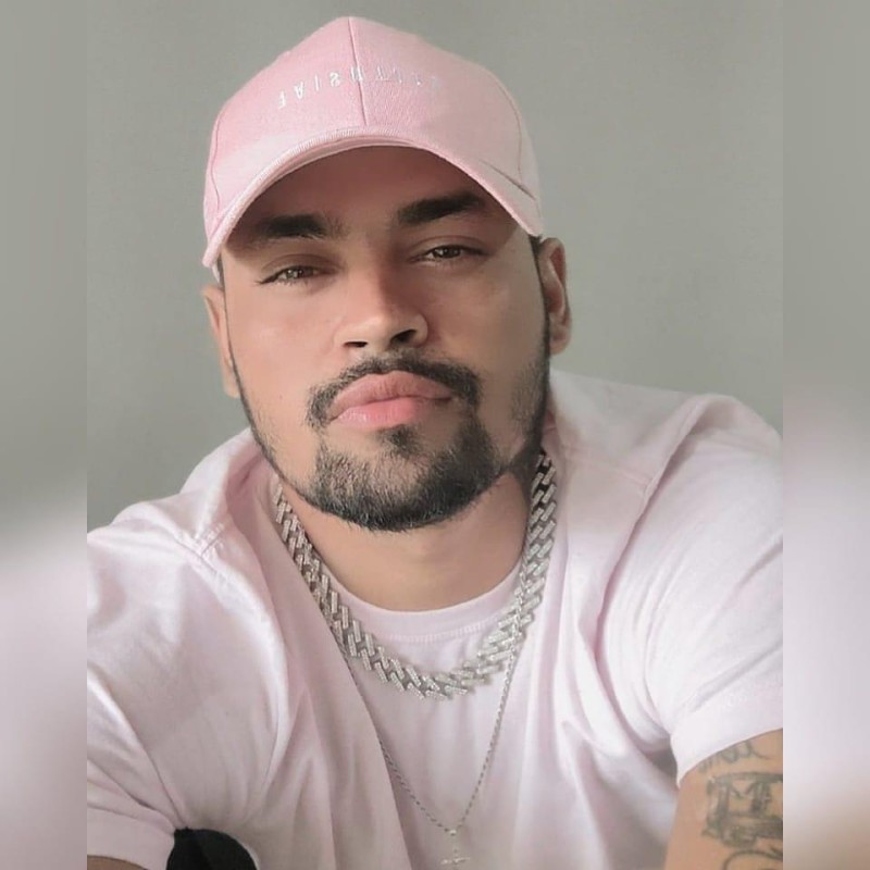 3B68F61D-3D07-4696-8F46-E1881337C693