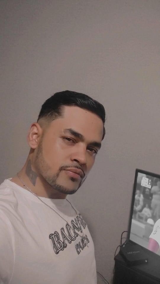 84FDA565-72D2-4E22-A08C-7558D6CAB77E