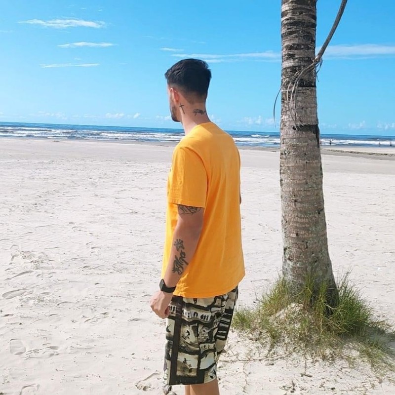 AA71B137-6832-4816-B92A-A2DCE319F2E6