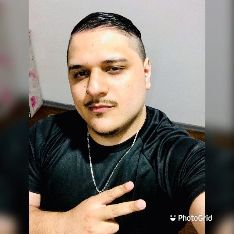 17936758-D368-4621-8772-73007FE9C18A