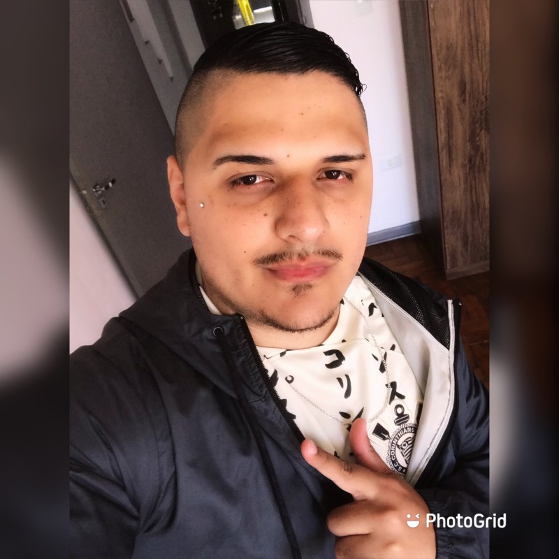 EB32106E-007D-4F85-ABDF-E5E1BC3A1909