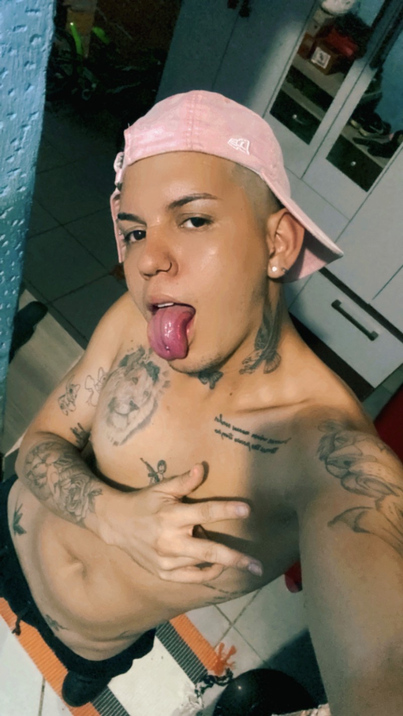 6EF29CD2-18BD-410E-8F14-ED6544D1EB35 6EF29CD2-18BD-410E-8F14-ED6544D1EB35