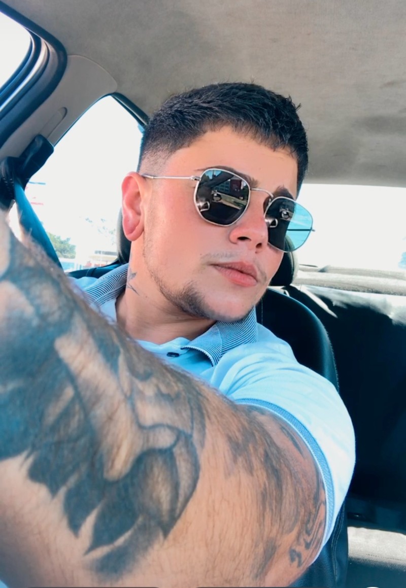 80F61E0C-18B5-4E98-AFD9-E22E80187378