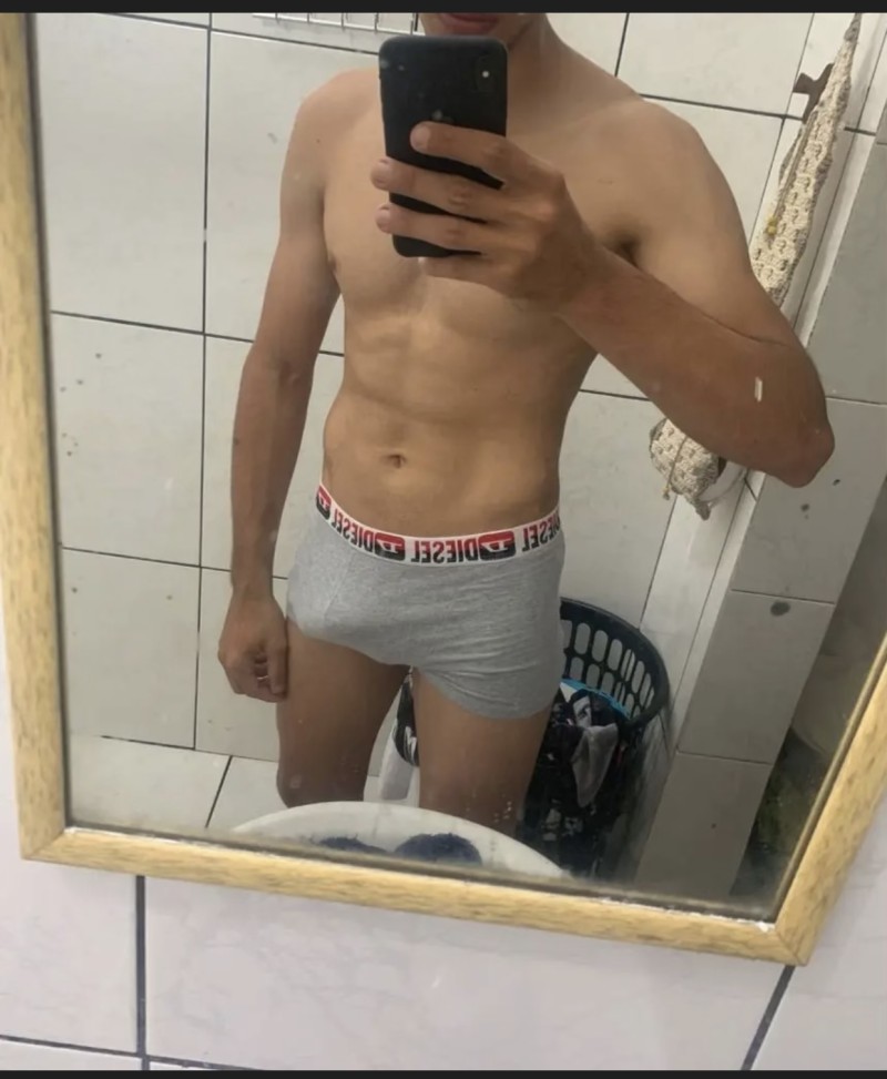 AF4483B0-97FA-4BE2-B7B2-93ADEE2E9ABA AF4483B0-97FA-4BE2-B7B2-93ADEE2E9ABA