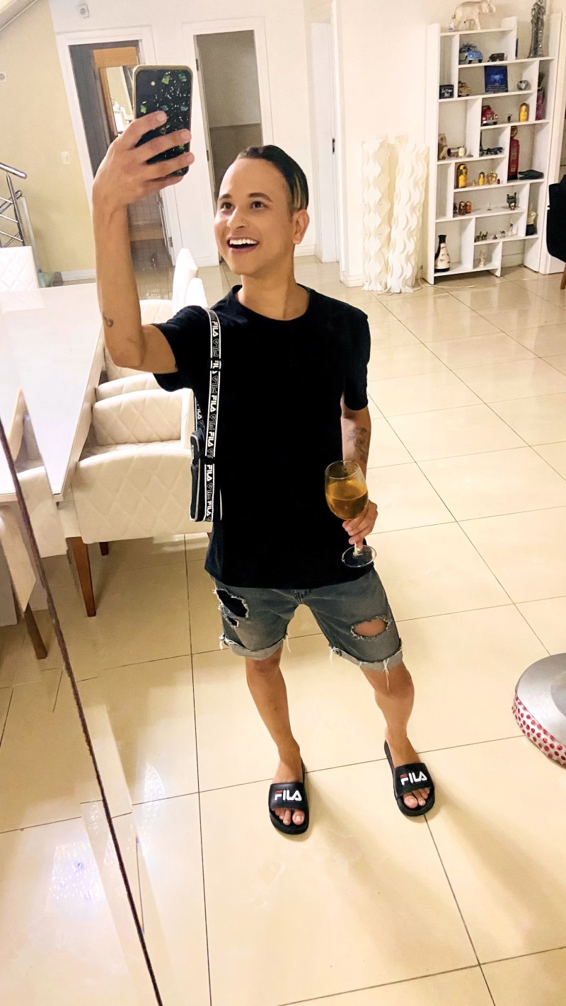 Facetune15-09-2022-18-58-34 Facetune15-09-2022-18-58-34