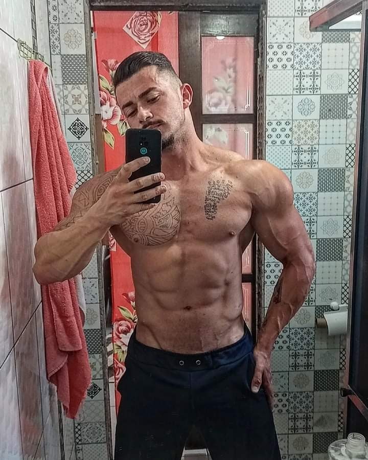 FBIMG1682961674590 FBIMG1682961674590