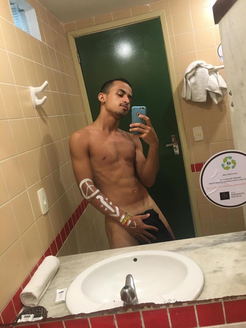 EEF94C45-2586-44A3-86BE-AEB2D063B205 EEF94C45-2586-44A3-86BE-AEB2D063B205