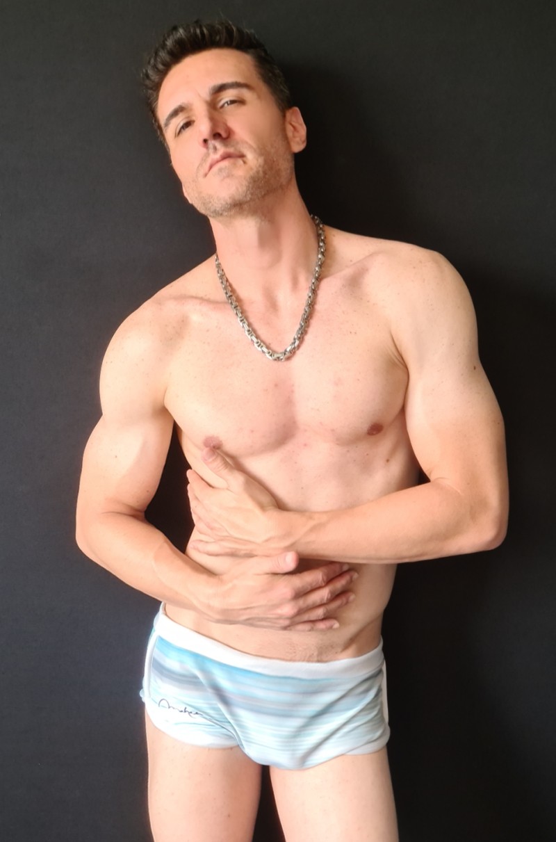 AirBrush20220403201905 AirBrush20220403201905