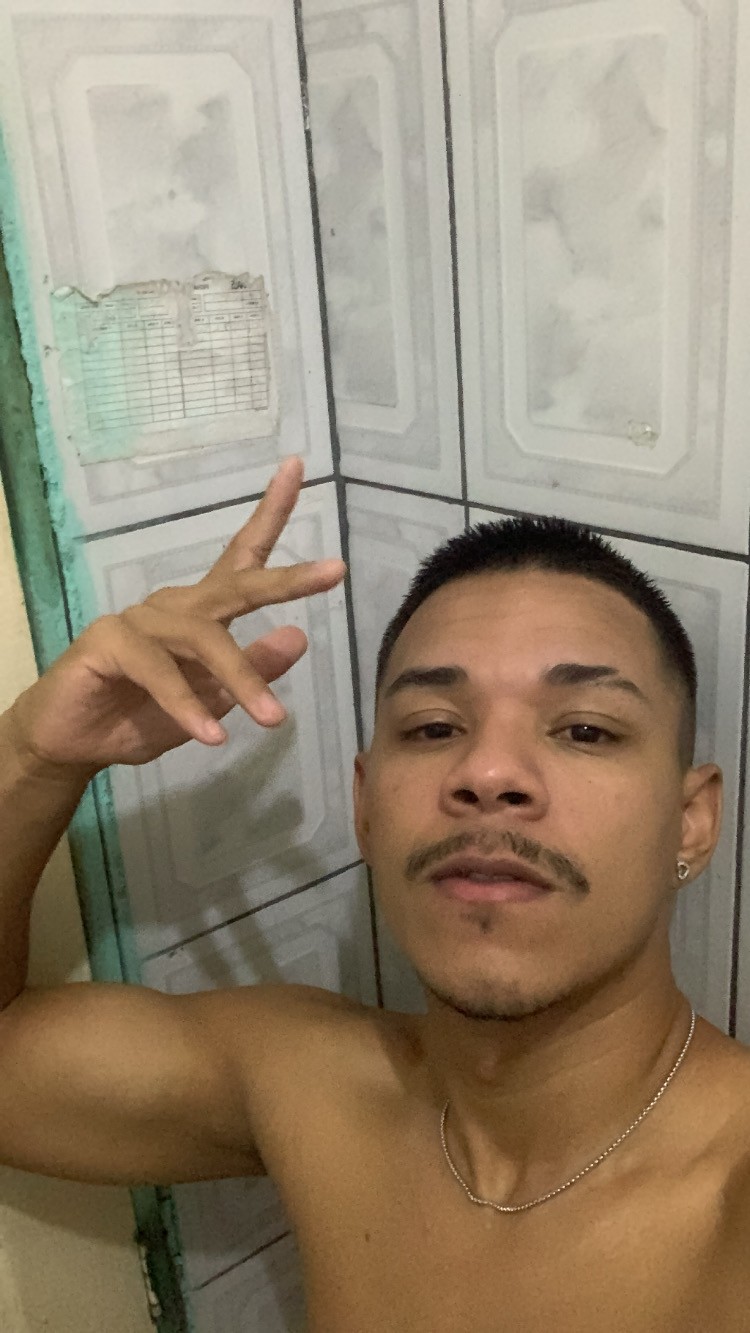 5471A752-E6C3-4680-B250-88AFF2F77A65 5471A752-E6C3-4680-B250-88AFF2F77A65