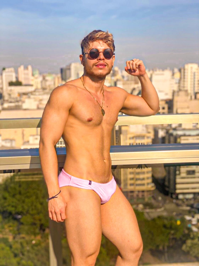 2C663A62-D8FE-42F8-A5A8-94F9B2BE7FA3 2C663A62-D8FE-42F8-A5A8-94F9B2BE7FA3