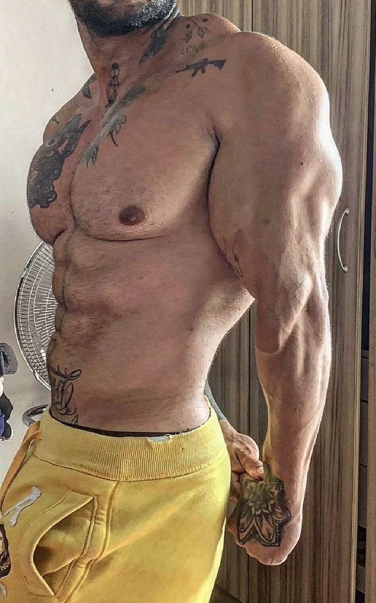 90888c8a-29a3-413f-896f-aaf80265377f 90888c8a-29a3-413f-896f-aaf80265377f