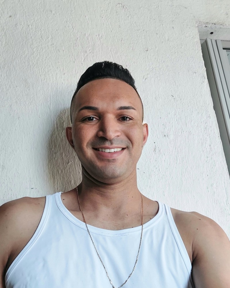 faceapp1645890613850