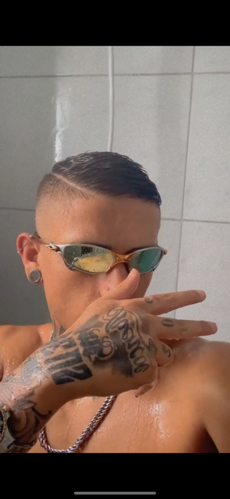 26762d72-26b4-4b46-b900-5077fbeb6400 26762d72-26b4-4b46-b900-5077fbeb6400