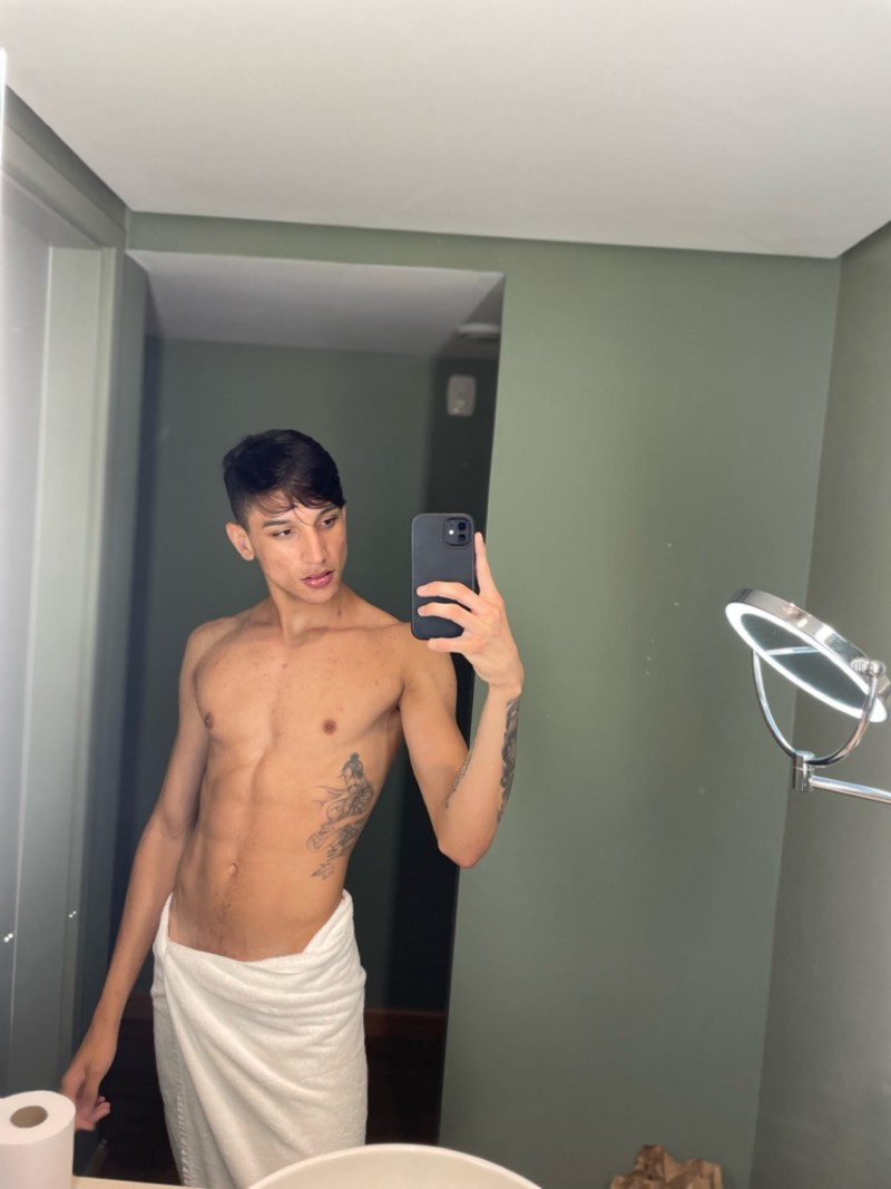 ed1d83c5-17b9-4d55-a3b7-df9b0e3e5f66 ed1d83c5-17b9-4d55-a3b7-df9b0e3e5f66