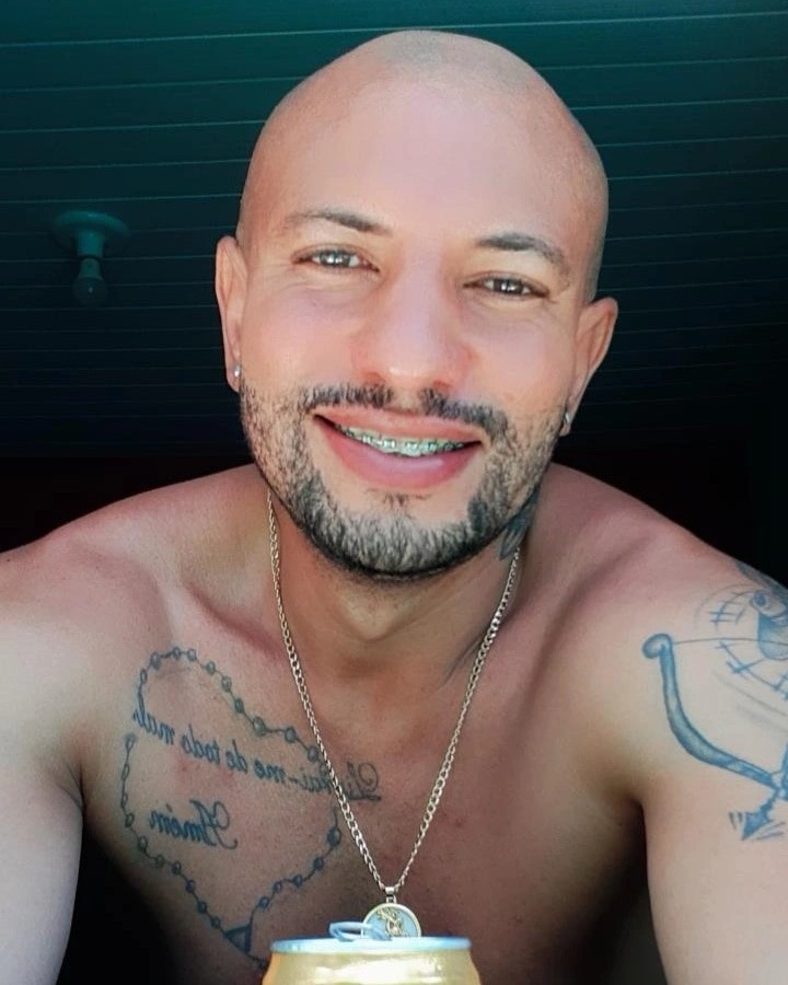 9a04fe6e-7563-493b-b997-5f08a269c646 9a04fe6e-7563-493b-b997-5f08a269c646