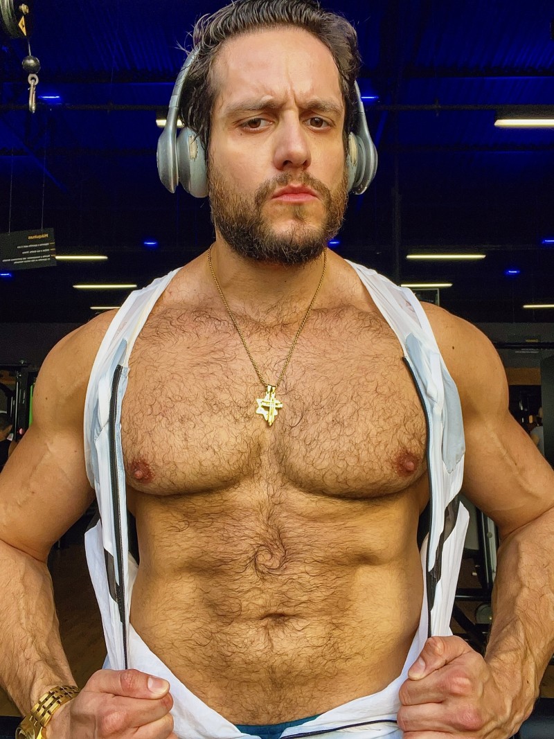 a6a6822d-31c7-4b7e-b5d3-dfbfd9784b85 a6a6822d-31c7-4b7e-b5d3-dfbfd9784b85