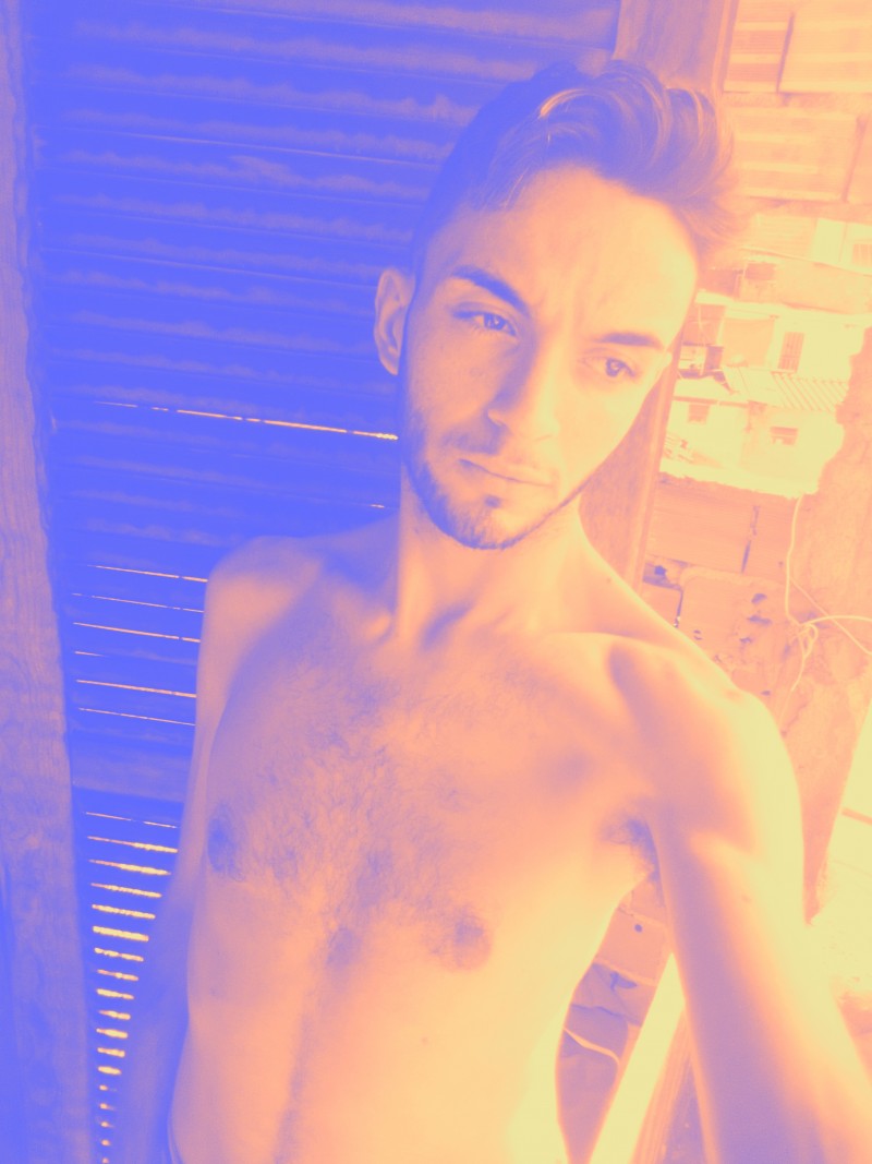 cymera20220426145512