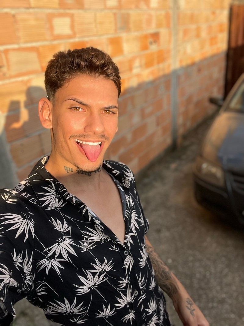 5c674a7c-b3d9-4b51-bfd4-46968fe4e951