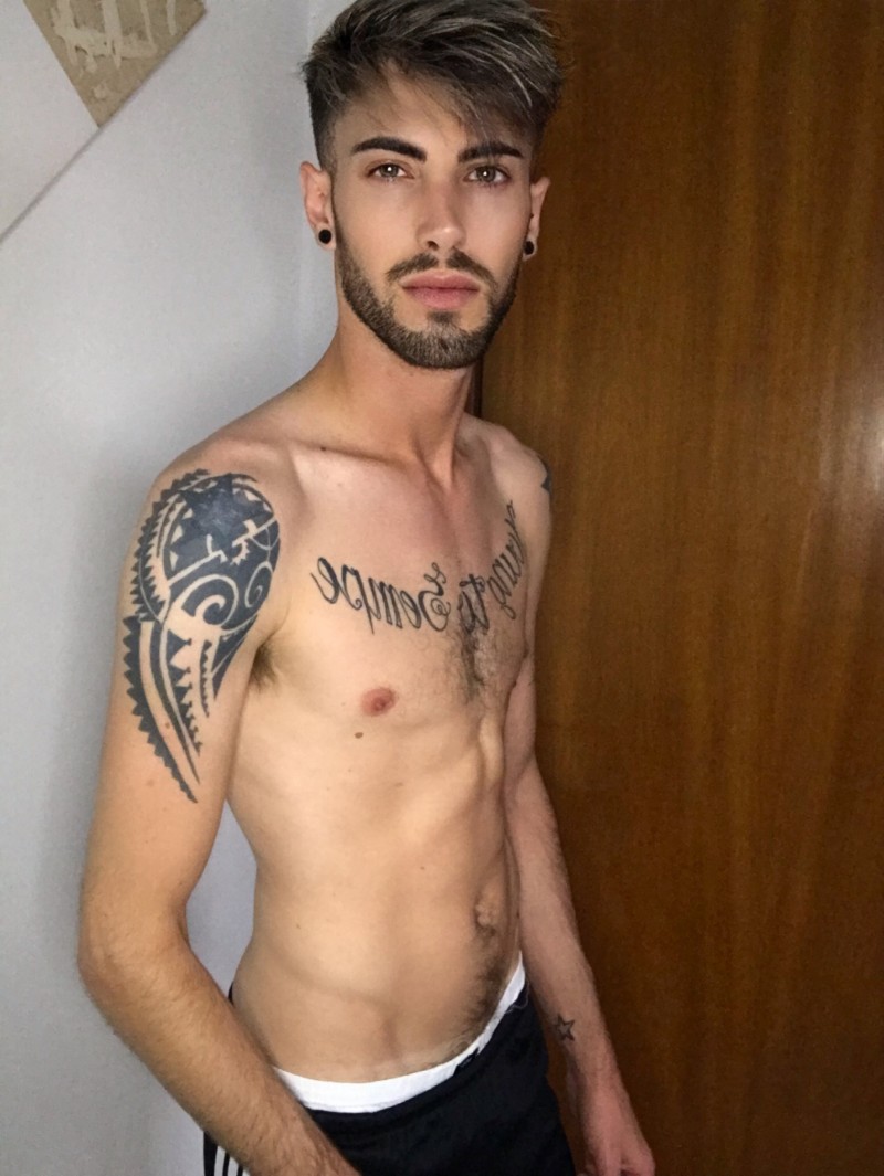 0d8a024e-f823-48b0-9bbc-da0dd854ba0f 0d8a024e-f823-48b0-9bbc-da0dd854ba0f