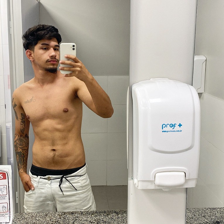 b4dad2e1-79cb-4cc1-8921-5add631cf808