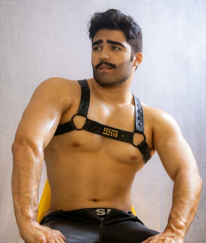 6452a92b-01f6-4c6a-93bd-d9e9f29a8cc2 6452a92b-01f6-4c6a-93bd-d9e9f29a8cc2