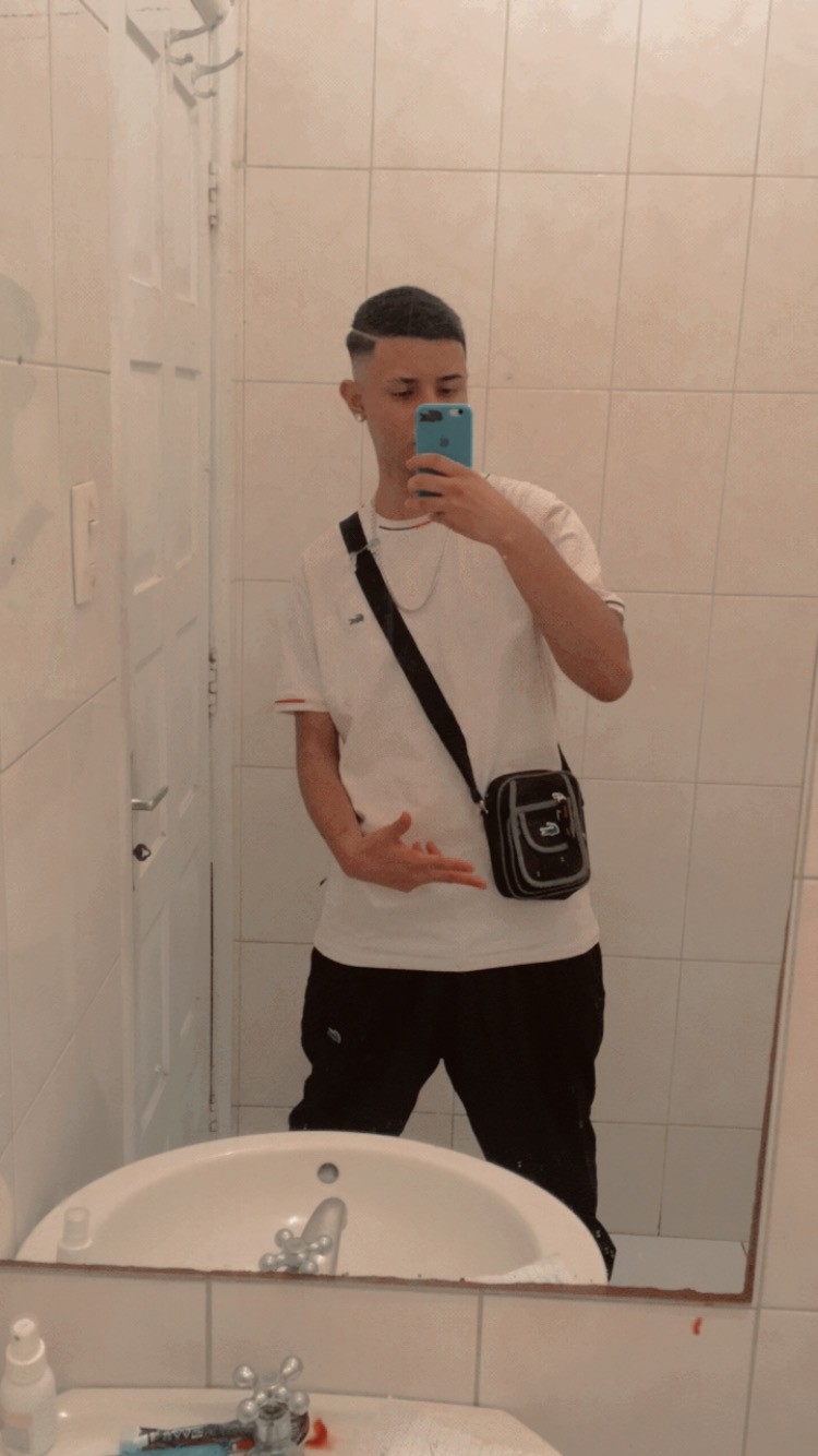 2ad705b0-b053-4a8d-ab19-e5e8823eeff3 2ad705b0-b053-4a8d-ab19-e5e8823eeff3