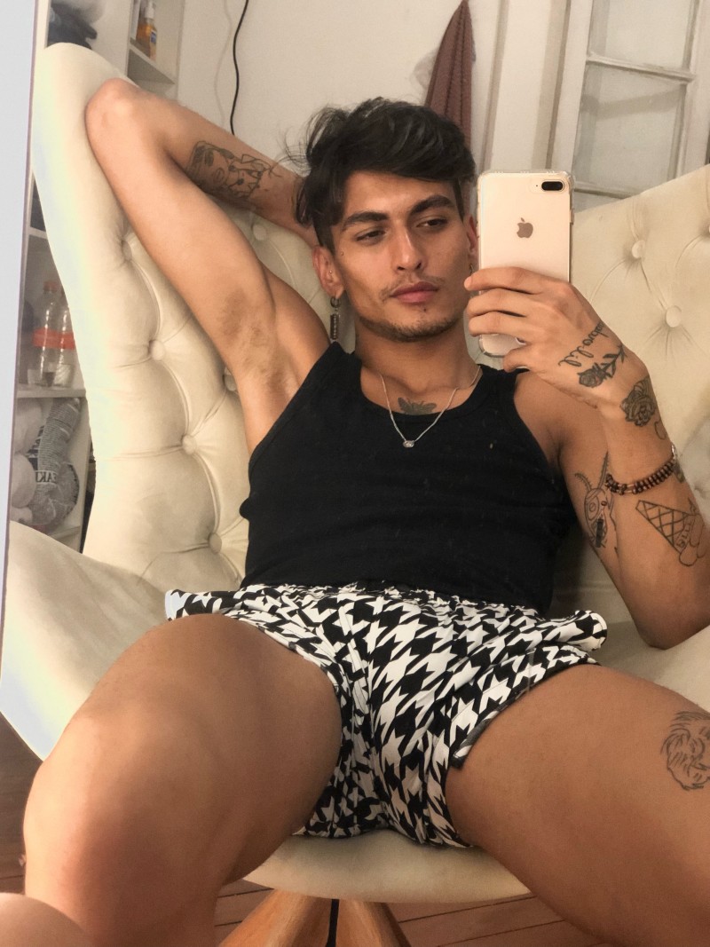 5c53d6c9-db9d-4b2f-91c2-ae215224a2d6 5c53d6c9-db9d-4b2f-91c2-ae215224a2d6