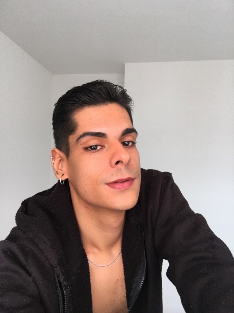 0e33002d-b51c-413f-ba89-7da31b4711bc