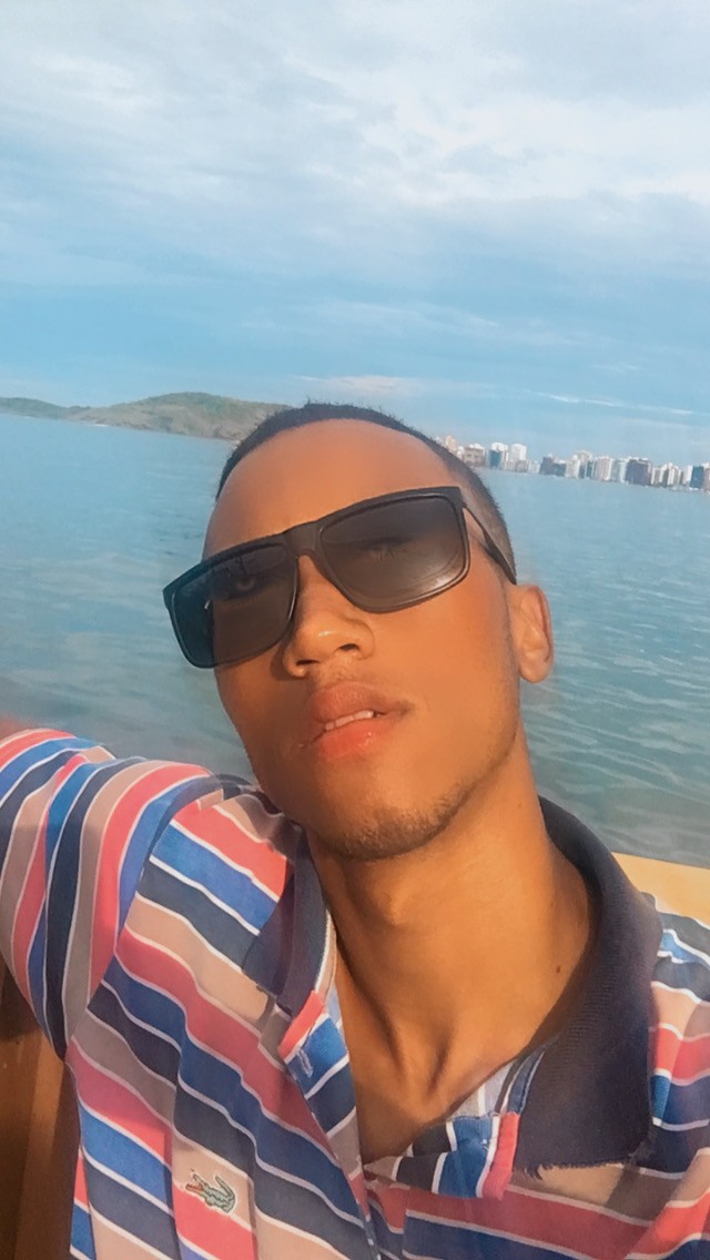 6bd22fe2-df1f-4a30-8e78-8f8a4989f898