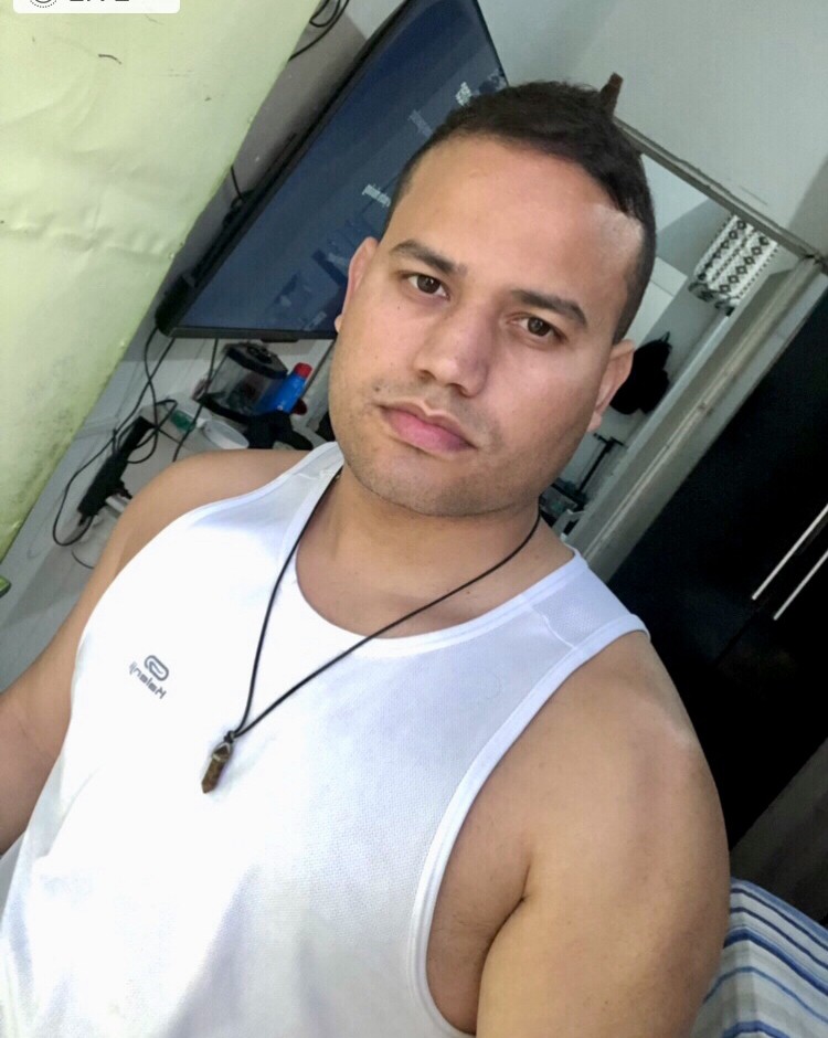 6096afee-01b7-46db-b435-c542e936637f 6096afee-01b7-46db-b435-c542e936637f