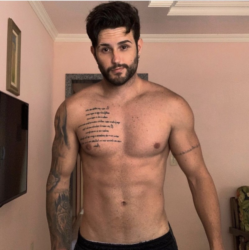 bbf700a3-6878-4d7d-87a7-c972663480e8 bbf700a3-6878-4d7d-87a7-c972663480e8