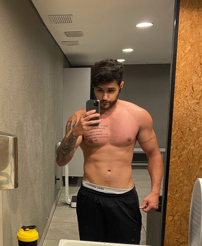 fd884b74-1aba-43cf-a359-bba752a2b4ce fd884b74-1aba-43cf-a359-bba752a2b4ce