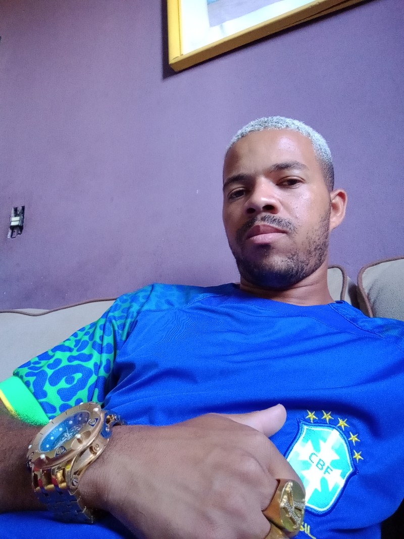 16700079563638454048697564180390