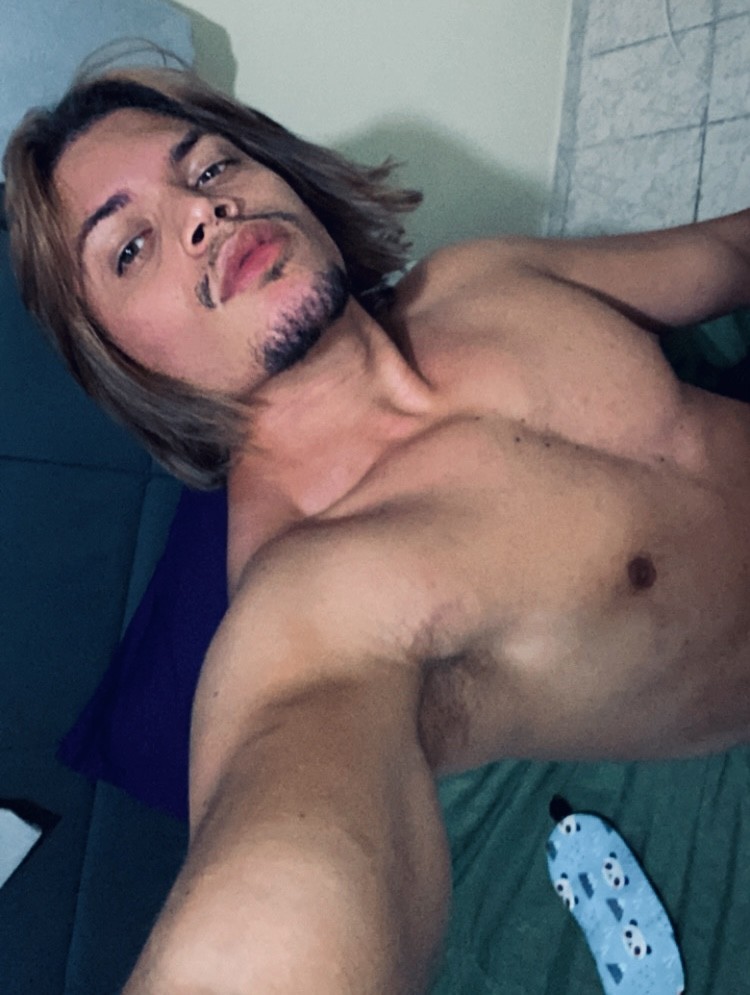 8fb9749e-0562-4d8f-ae9e-3d1ab0e5ae96