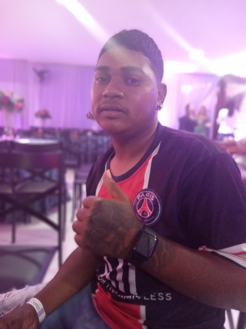 6f185b82-377b-4dbe-8596-0227ef9592ac