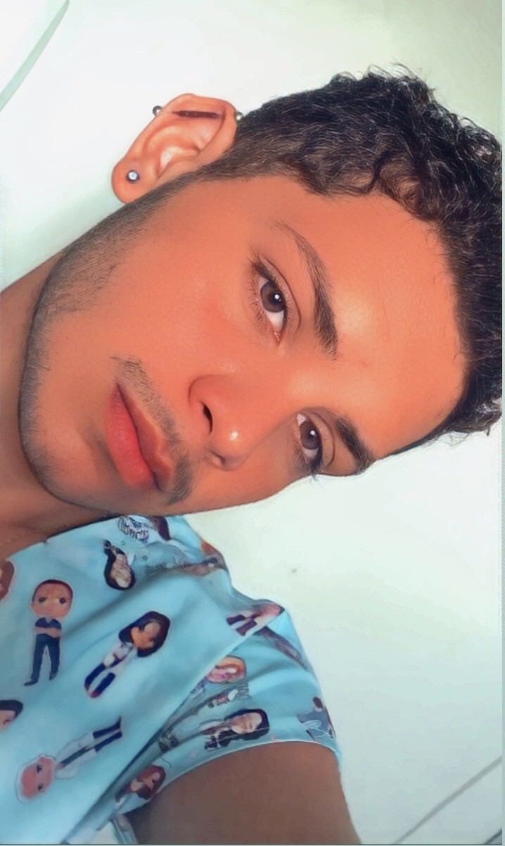 0d1d608e-54c9-487a-9d43-65867881ece4 0d1d608e-54c9-487a-9d43-65867881ece4