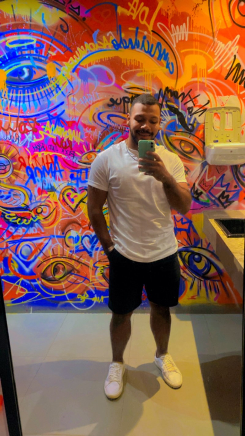 2F6EFA00-8111-447E-9DC2-56F2A640CC85