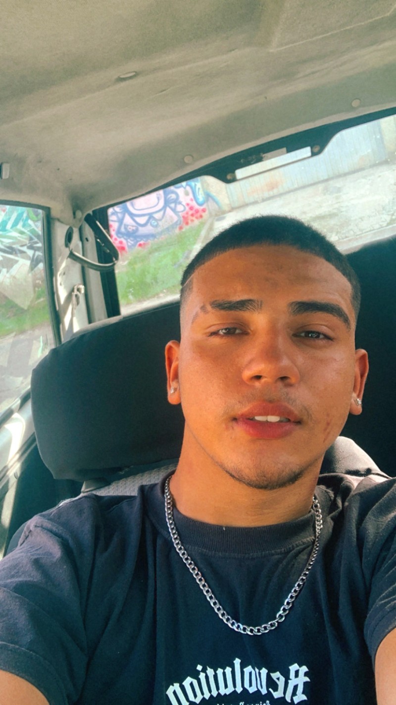 77A570D9-C13C-40C3-B53B-77B824FB49E2 77A570D9-C13C-40C3-B53B-77B824FB49E2