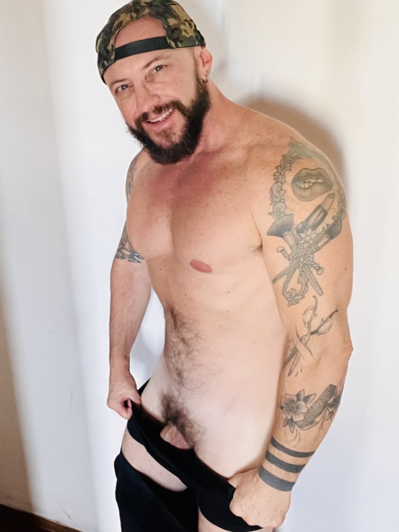 0B136E0B-A2BF-4F69-A79B-E287847D8A74