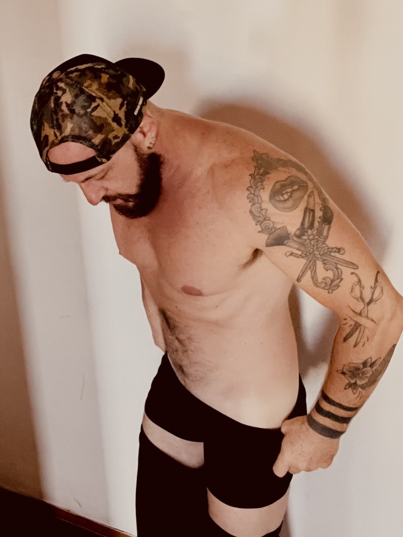 15BD9ADB-4CF4-4F07-A23F-79F074AC6C4C