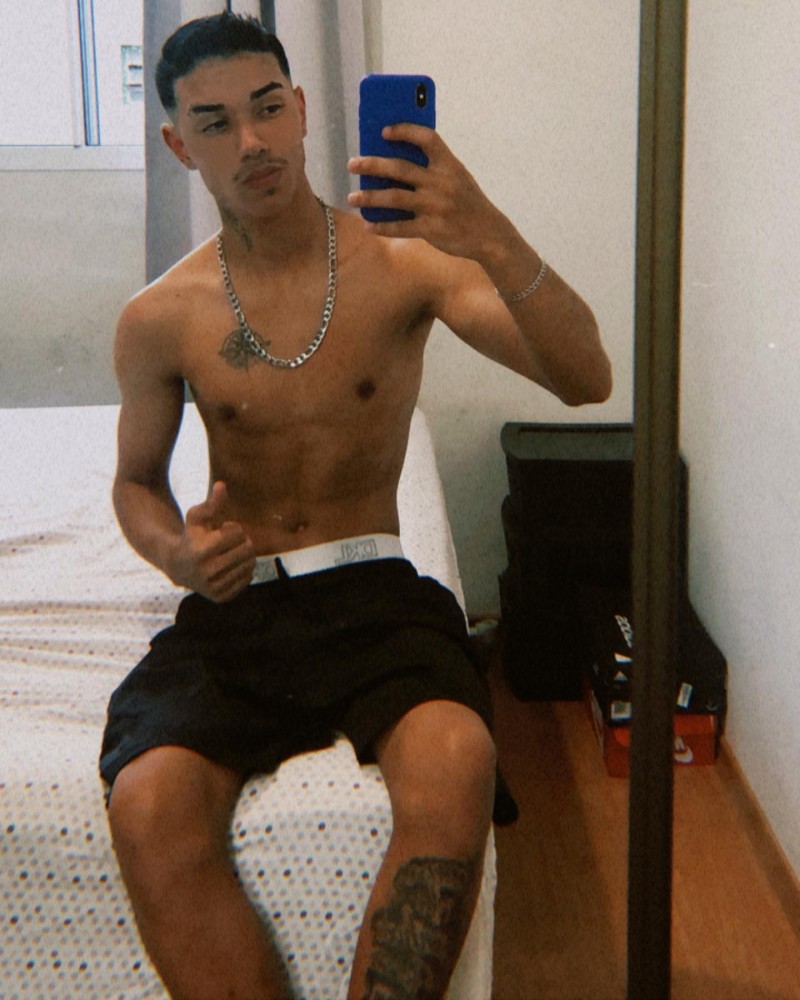 544B69A1-527F-44C4-A501-41A2AB5993F4