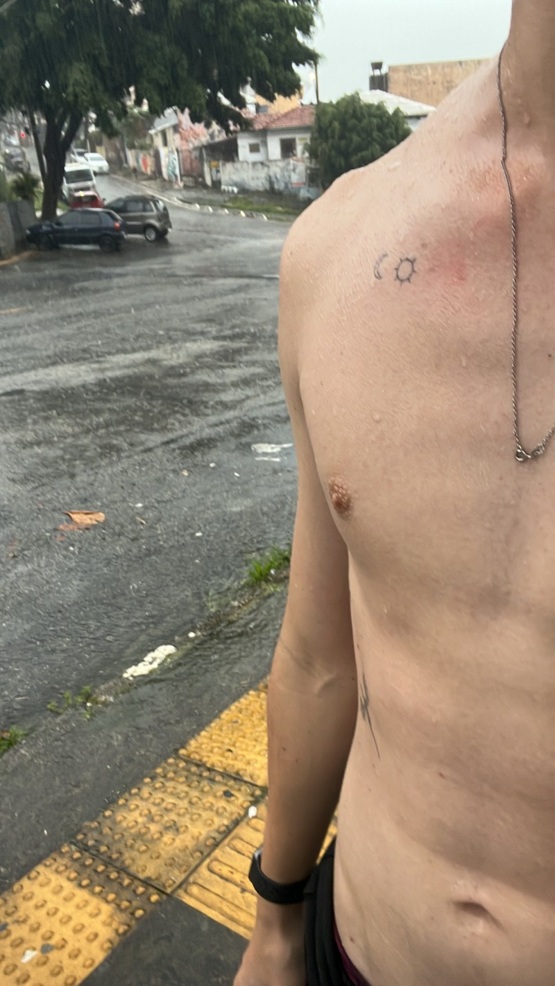 1B2D3AD5-DC8E-4A63-9F16-0F3494B96B5E 1B2D3AD5-DC8E-4A63-9F16-0F3494B96B5E