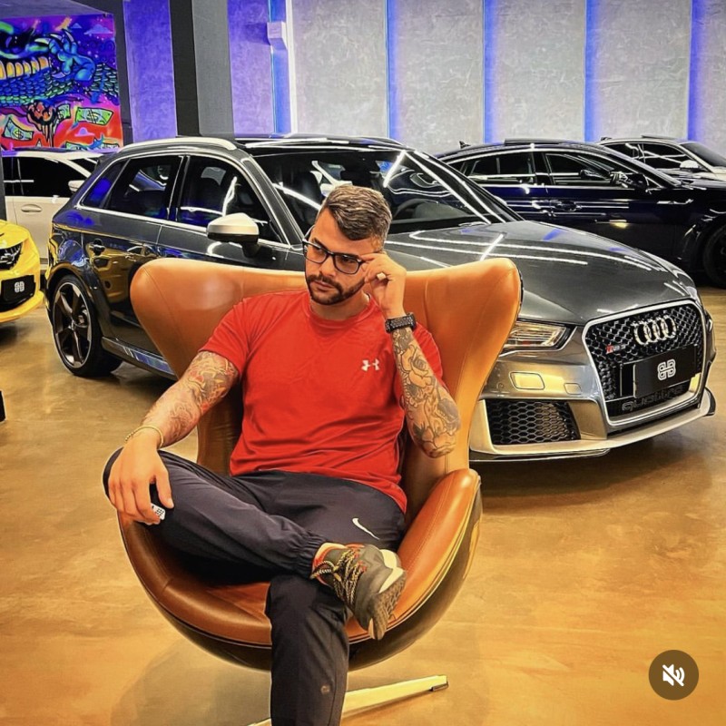 2981F0FB-B895-45FF-8769-6F0378898CBE