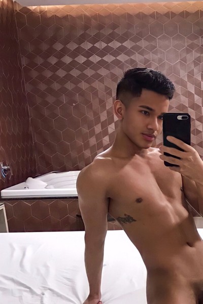 72D5B089-2D1F-490D-BB23-0567E2C0F0CC